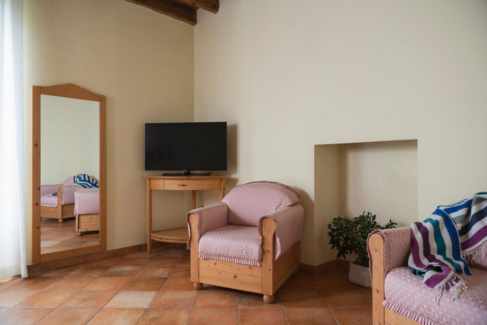 Agriturismo La Filanda Манерба-дель-Гарда Экстерьер фото